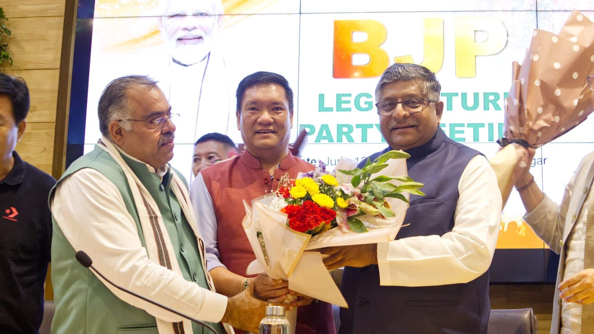 पेमा खांडू लगातार तीसरी बार बनेंगे अरुणाचल प्रदेश के मुख्यमंत्री, चुने गए BJP विधायक दल के नेता