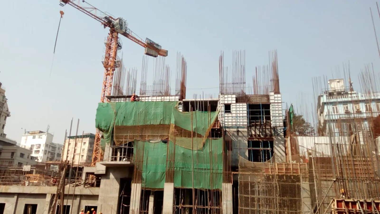 Sobha Stocks: राइट्स इश्यू से ₹2,000 करोड़ जुटाएगी यह कंपनी, एक झटके में 7% बढ़ गया शेयर