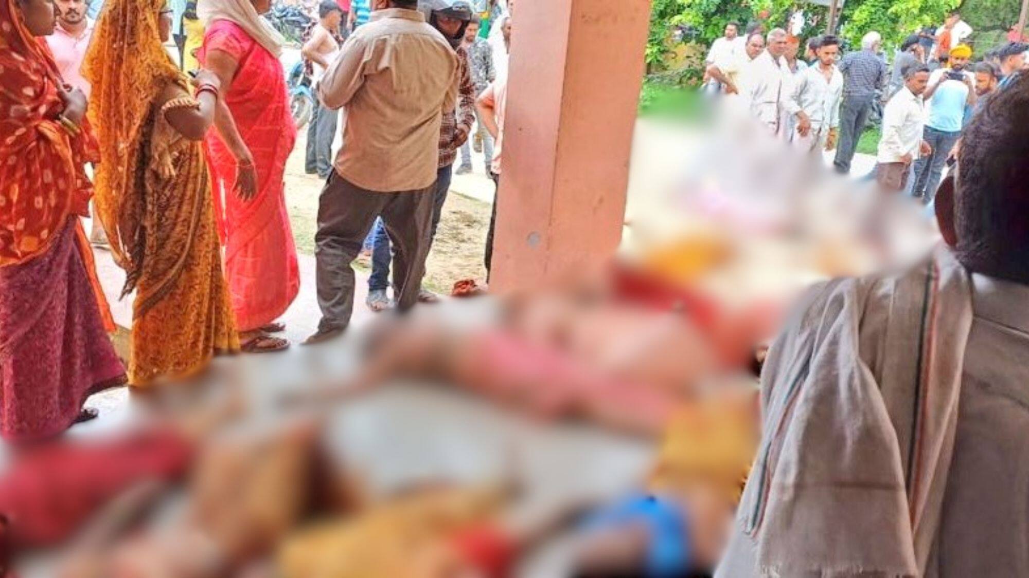 Hathras Stampede: दम घुटने या बाहर निकलने की जल्दबाजी, हाथरस में 'भोले बाबा' के सत्संग में कैसे मची भगदड़?