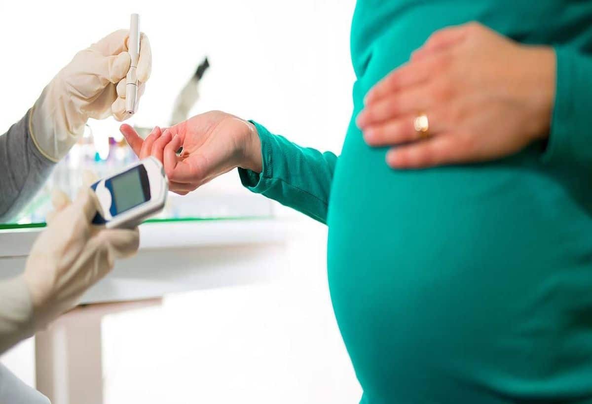 Diabetes in Pregnancy: प्रेग्नेंसी में बढ़ा हुआ ब्लड शुगर कैसे करें कंट्रोल? जेस्टेशनल डायबिटीज पर करें ये उपाय