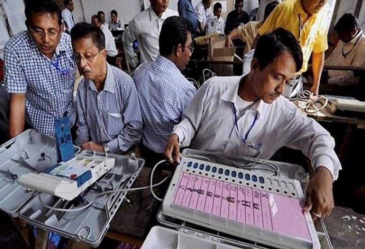 Assembly By-Election Result Live: 7 राज्यों में 13 विधानसभा सीटों पर उपचुनाव के नतीजे आज घोषित किए जाएंगे। 