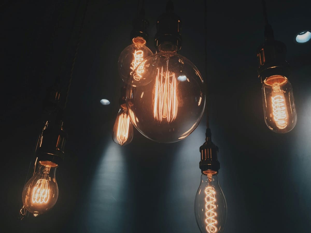 Delhi Electricity Bill: दिल्ली में इस कारण आ रहा तगड़ा बिजली बिल, समझें पूरा गणित Delhi Electricity Bill: दिल्ली में इस कारण आ रहा तगड़ा बिजली बिल, समझें पूरा गणित