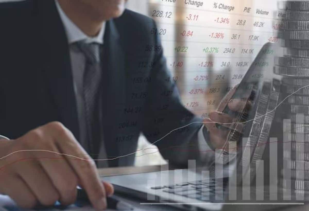 International Market: Concern of inflation resulting from recent figures, decline in wall road