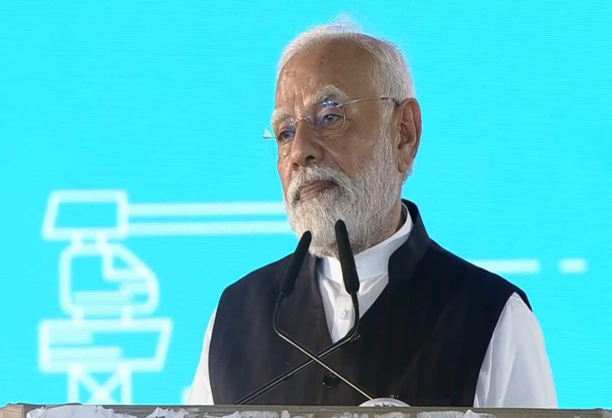 Shivaji Statue Collapse: 'सिर झुका कर माफी मांगता हूं' PM मोदी ने शिवाजी की मूर्ति गिरने पर मांगी क्षमा