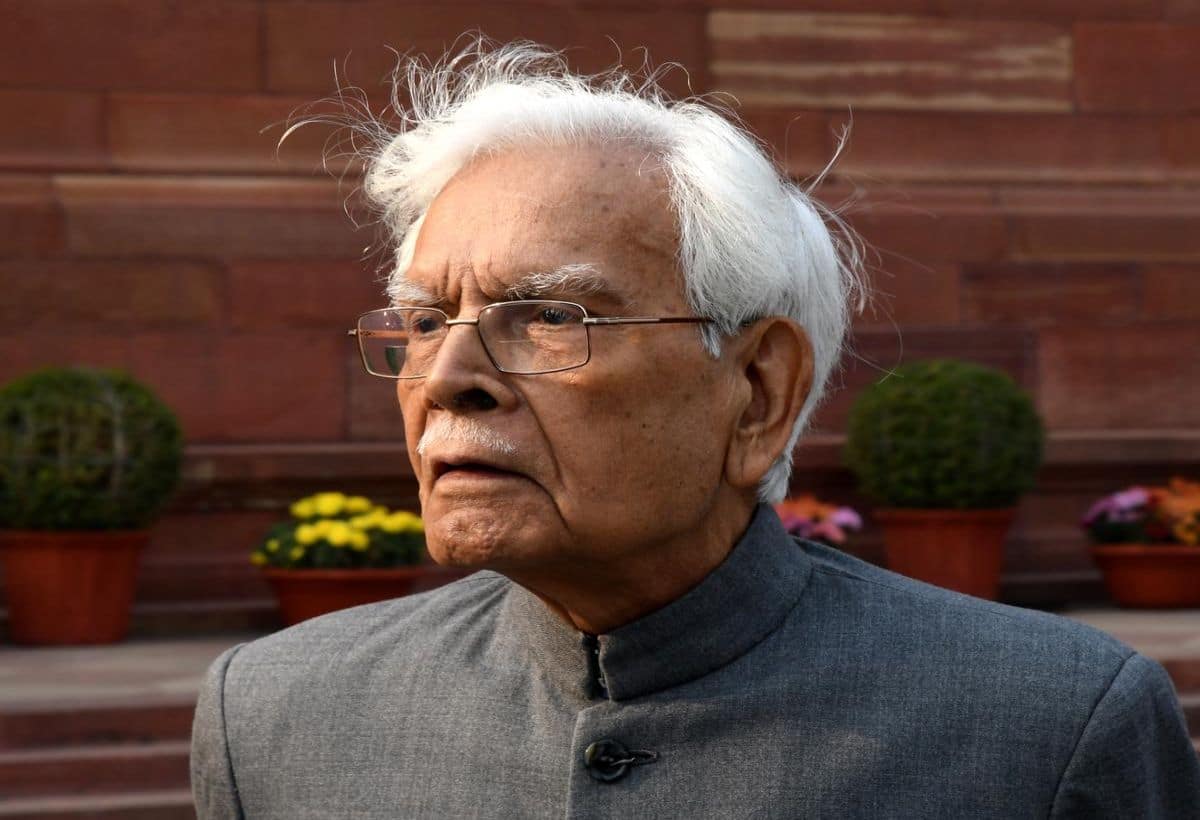 पूर्व विदेश मंत्री और कांग्रेस के दिग्गज नेता नटवर सिंह का निधन, पीएम मोदी ने जताया दुख पूर्व विदेश मंत्री और कांग्रेस के दिग्गज नेता नटवर सिंह का निधन, पीएम मोदी ने जताया दुख