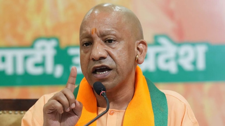UP News : लोकसभा चुनाव के बाद बदले-बदले यूपी CM ! अपने पुराने 'रूप' में क्यों लौट रहे हैं CM योगी ? 2 यूपी BJP में कलह के बाद फिर खाटी ...