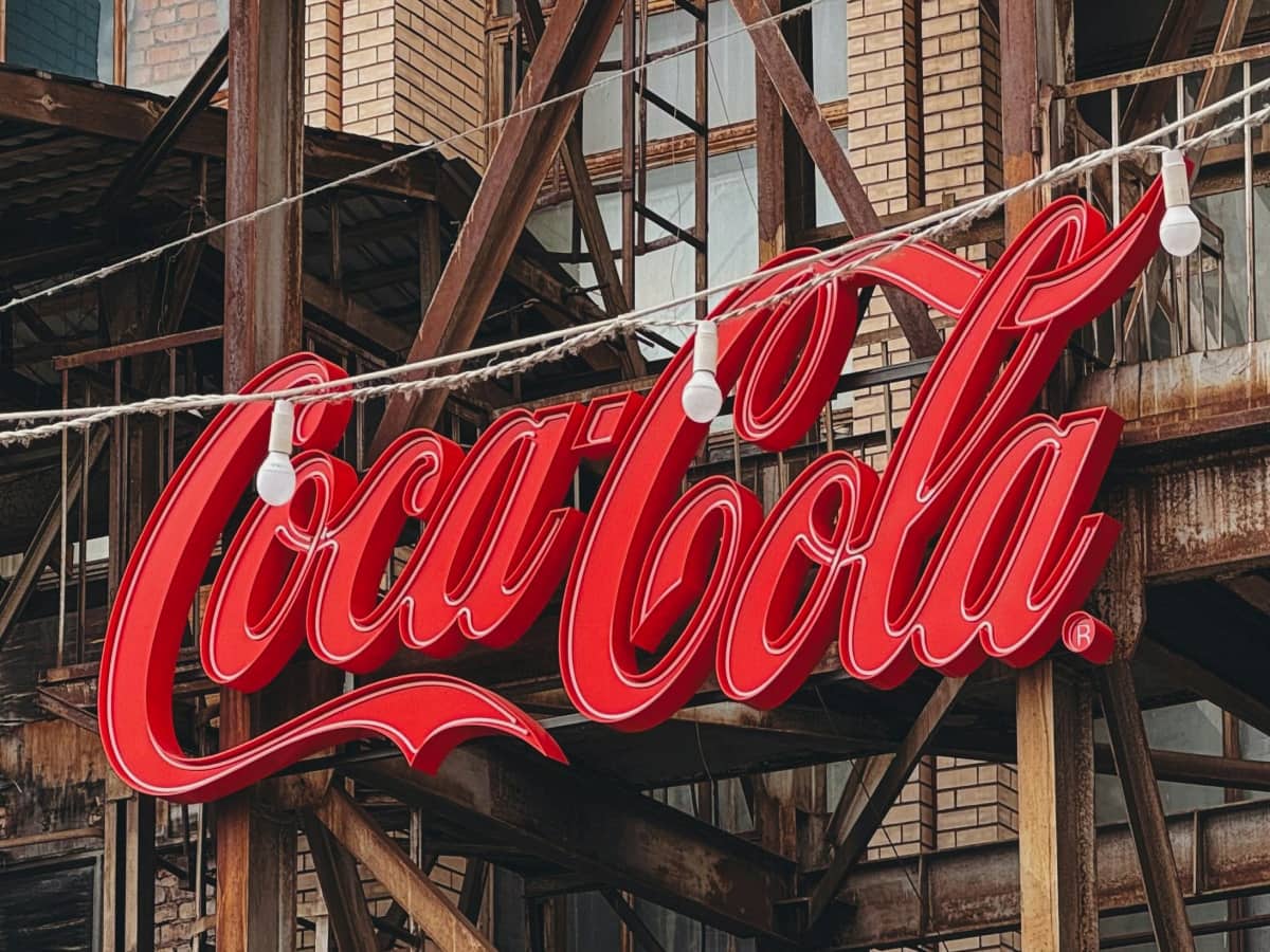 Coca Cola News:Coca Cola News: करोड़ों का टैक्स बकाया और जुर्माना चुकाएगी कोका कोला, लेकिन अपील की भी तैयारी