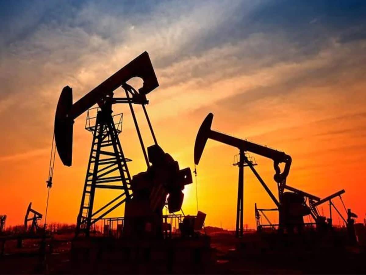 Windfall Gains Tax: सरकार ने क्रूड पेट्रोलियम पर विंडफॉल गेन्स टैक्स घटाया, अब यह है नई दर