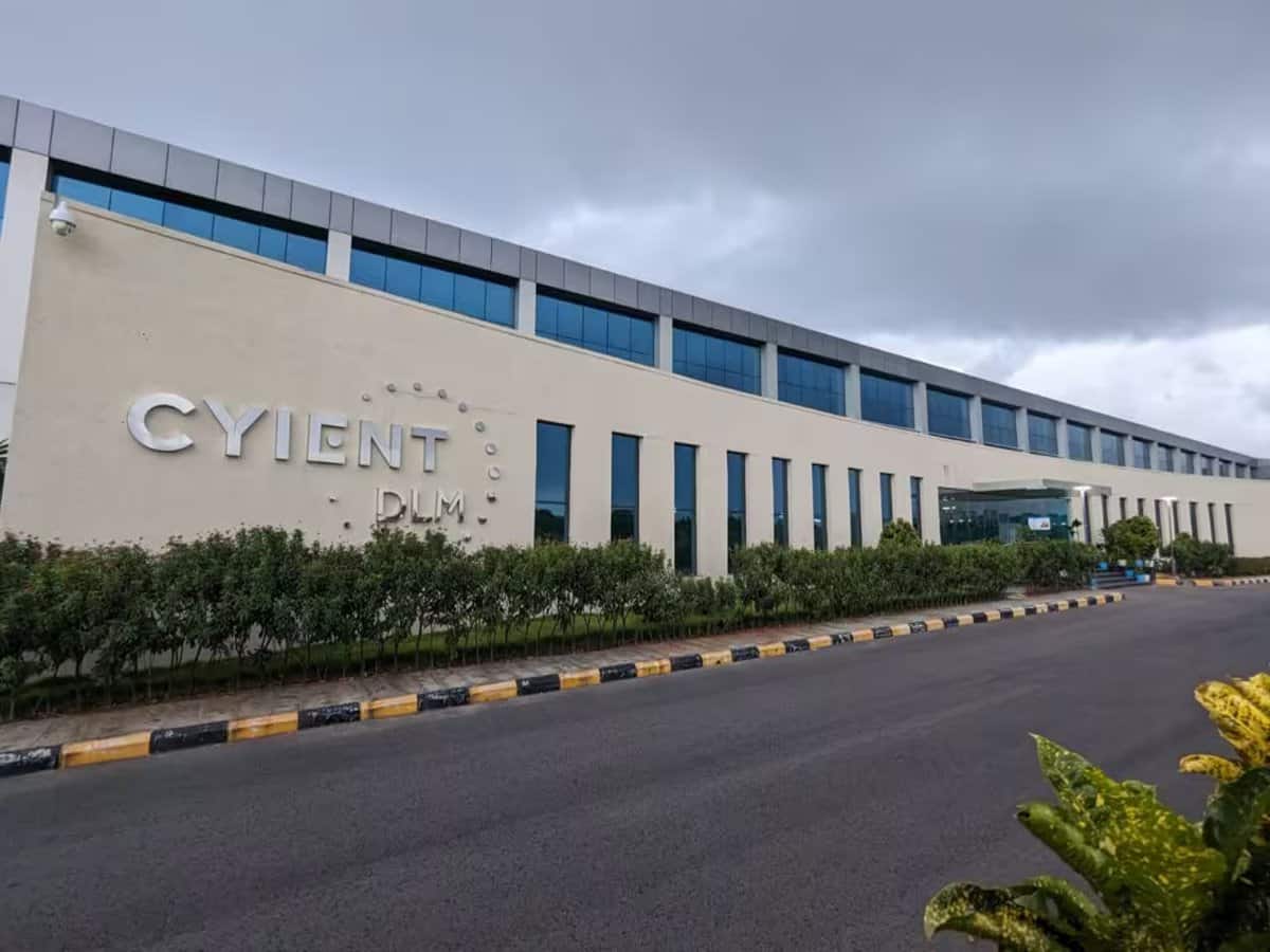 Cyient DLM में ब्लॉक डील के जरिए बिके 1 करोड़ से ज्यादा शेयर, कीमत 1% गिरी