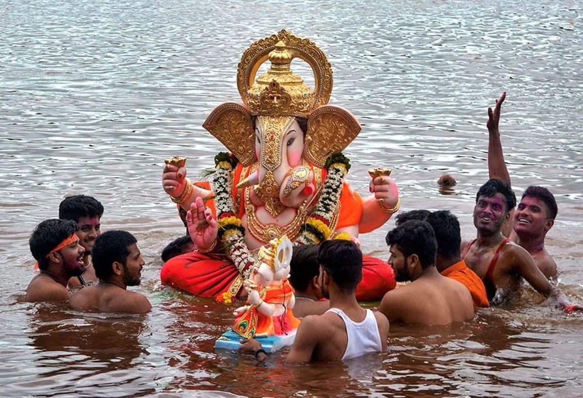 Mumbai Weather: गणेश उत्सव तक मुंबई में होगी झमाझम बारिश, ठाणे और पालघर में येलो अलर्ट जारी