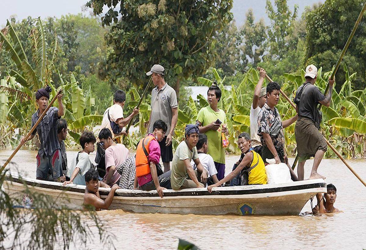 म्यांमार में यागी तूफान ने मचाई तबाही, 500 से ज्यादा लोगों की मौत, 77 लापता, भारत ने 10 टन राशन भेजा म्यांमार में यागी तूफान ने मचाई तबाही, 500 से ज्यादा लोगों की मौत, 77 लापता, भारत ने 10 टन राशन भेजा