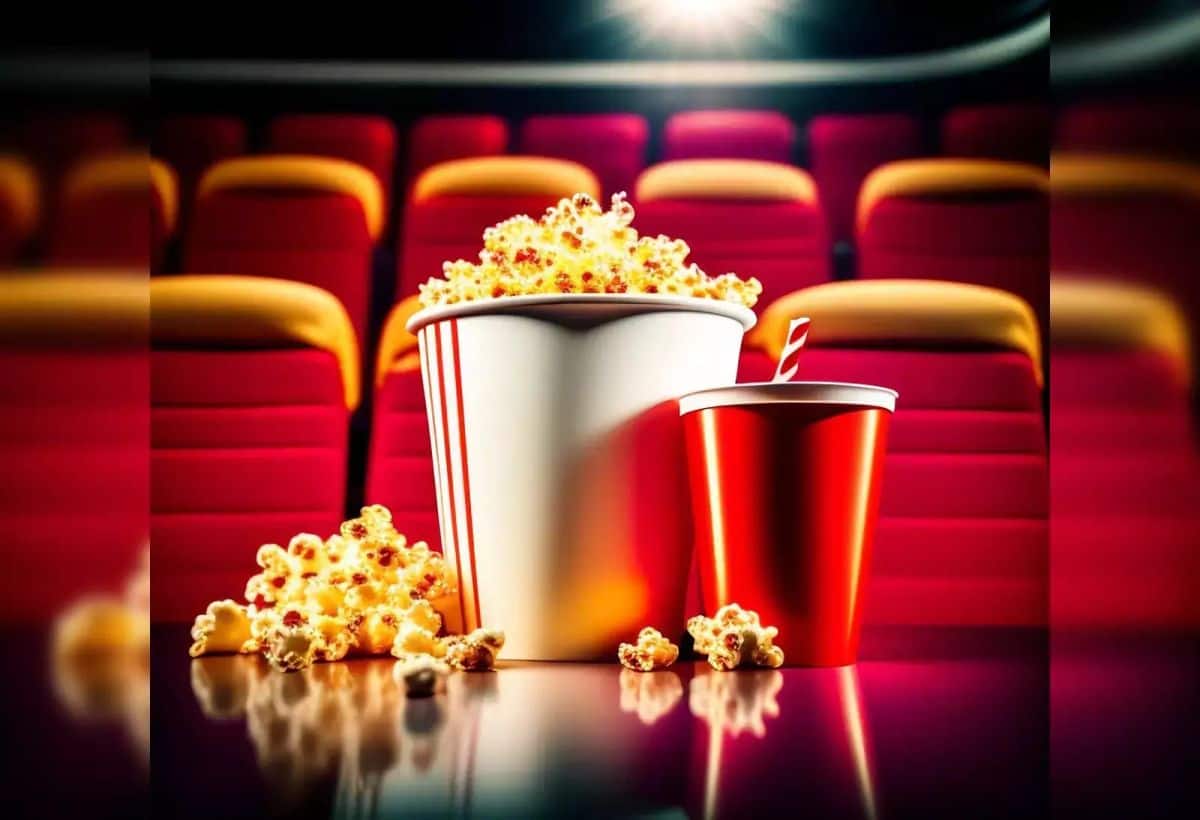कोई भी फिल्म सिर्फ 99 रुपये में देखें, PVR से लेकर INOX तक ने दिया ऑफर, फौरन ऑनलाइन करें बुकिंग