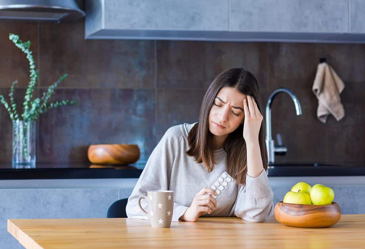 Painkiller Side Effects: शरीर को खोखला बना रही है पेन किलर, पेट से लेकर ब्रेन तक की बज जाएगी बैंड Painkiller Side Effects: शरीर को खोखला बना रही है पेन किलर, पेट से लेकर ब्रेन तक की बज जाएगी बैंड