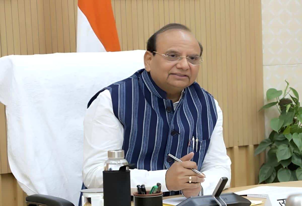 केंद्र सरकार ने दिल्ली के उपराज्यपाल की बढ़ाई पावर, मिला बोर्ड-पैनल बनाने के साथ नियुक्ति का अधिकार