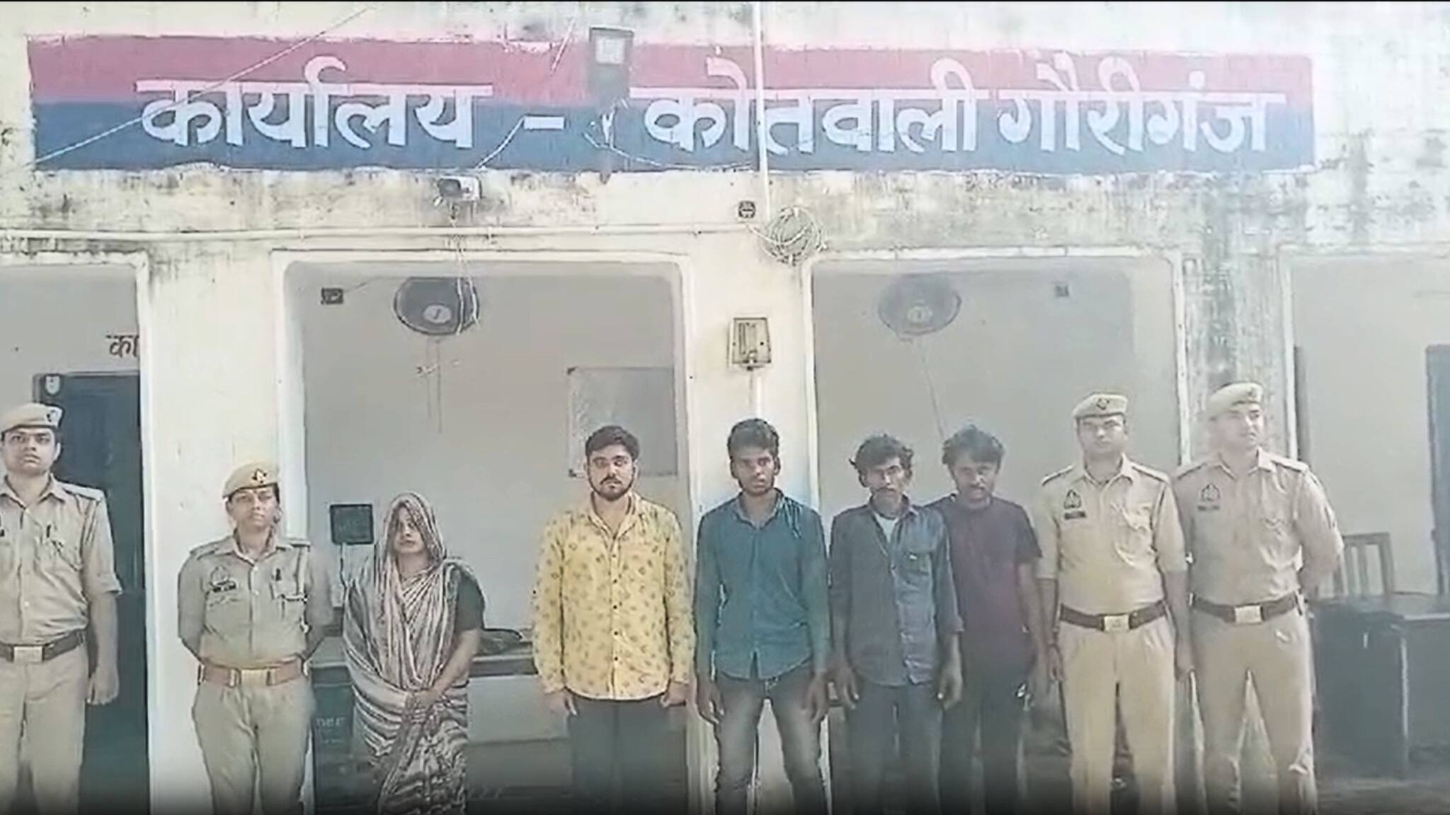 करवा चौथ के दिन 4 प्रेमियों के साथ पत्नी ने पति को उतारा मौत के घाट, ऐसे हुआ पूरा खुलासा, जानकर सिर पकड़ लेंगे आप
