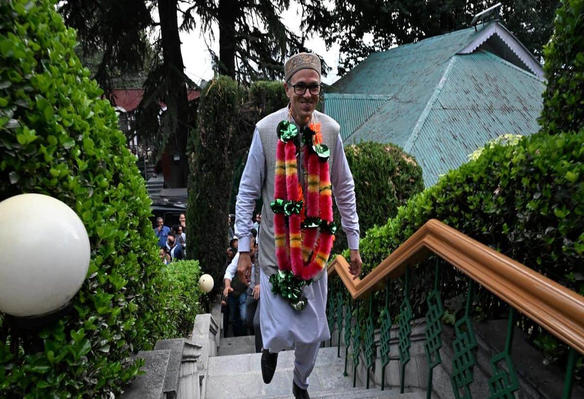 JK Election Results 2024: सर्वसम्मति से विधायक दल के नेता चुने गए उमर अब्दुल्ला, जम्मू-कश्मीर की संभालेंगे कमान