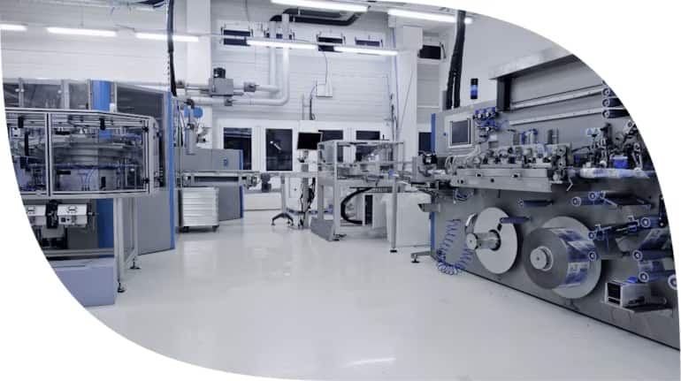 Blackstone दुनिया की सबसे बड़ी पैकेजिंग फर्म EPL में अपनी पूरी हिस्सेदारी बेच सकती है