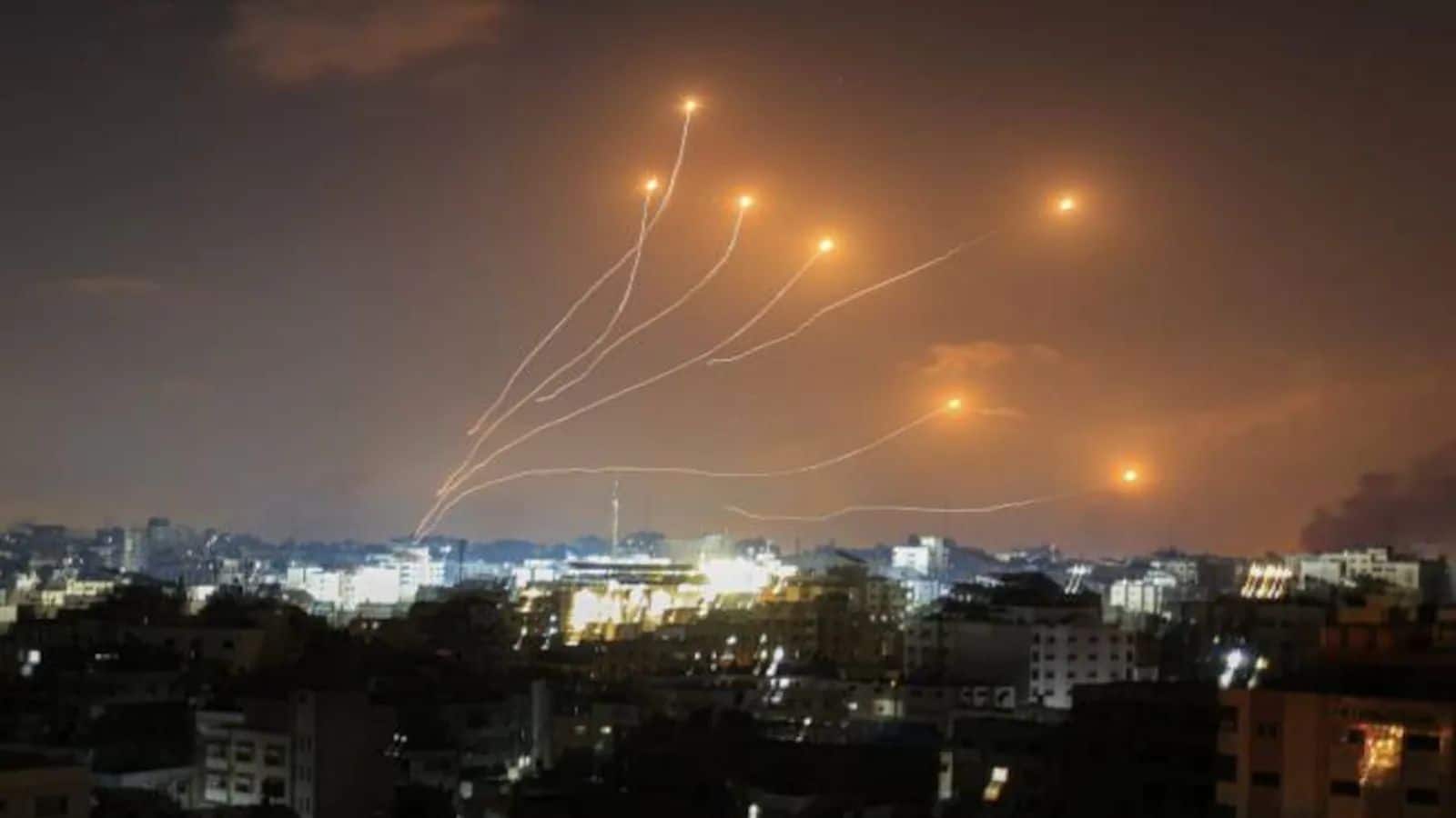 Israel Strikes Iran: तेल की कीमतों में उछाल से OMCs, एयरलाइन, टायर, लुब्रिकेंट शेयरों पर पड़ेगा असर , निफ्टी के लिए 24250 पर अहम सपोर्ट
