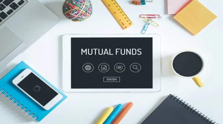 Mutual Fund: हर महीने 10000 रुपये की SIP, 22 साल में बन गया 2.9 करोड़ रुपये का फंड