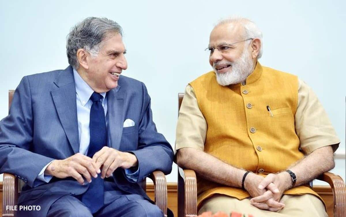 जब दो दशक पहले रतन टाटा ने मोदी की तारीफ करते हुए कहा था, Narendra Modi will be one of the jewels in India’s crown!