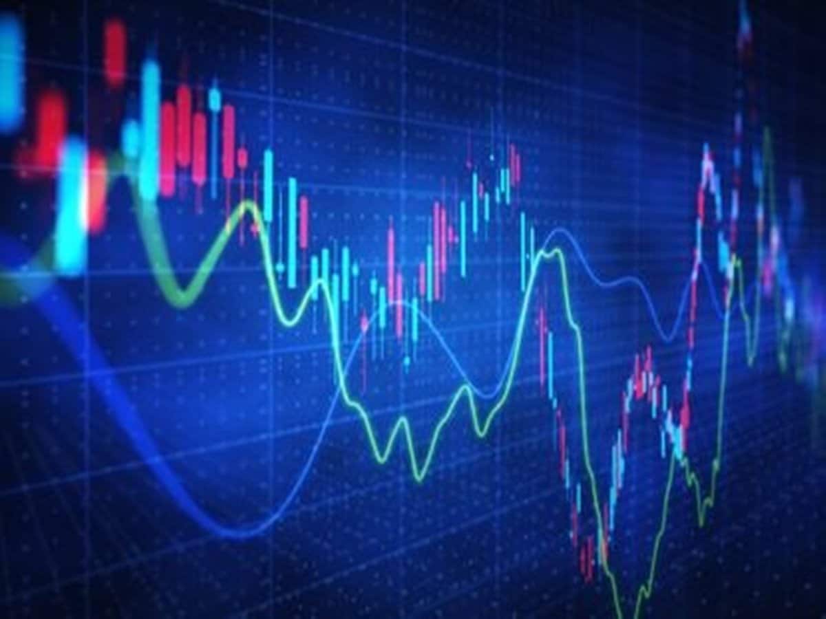 Stocks in Focus: 8 अक्टूबर को HDFC Bank समेत इन स्टॉक्स पर रखें नजर, दिख सकता है बड़ा एक्शन Stocks in Focus: 8 अक्टूबर को HDFC Bank समेत इन स्टॉक्स पर रखें नजर, दिख सकता है बड़ा एक्शन