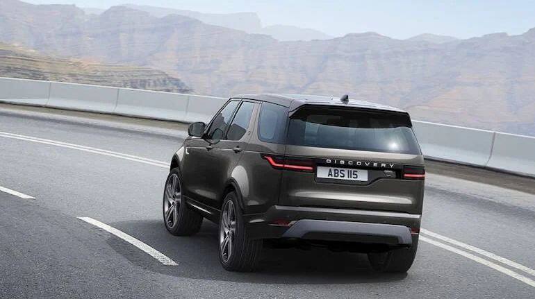 Tata Motors के शेयर में 4% की गिरावट, सितंबर में घट गई बिक्री, एक महीने में 12% गिरा भाव Tata Motors के शेयर में 4% की गिरावट, सितंबर में घट गई बिक्री, एक महीने में 12% गिरा भाव