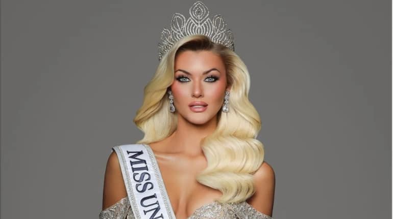 Miss Universe 2024: डेनमार्क की विक्टोरिया केजर ने जीता मिस यूनिवर्स का खिताब, क्राउन पहनते हुईं इमोशनल Miss Universe 2024: डेनमार्क की विक्टोरिया केजर ने जीता मिस यूनिवर्स का खिताब, क्राउन पहनते हुईं इमोशनल