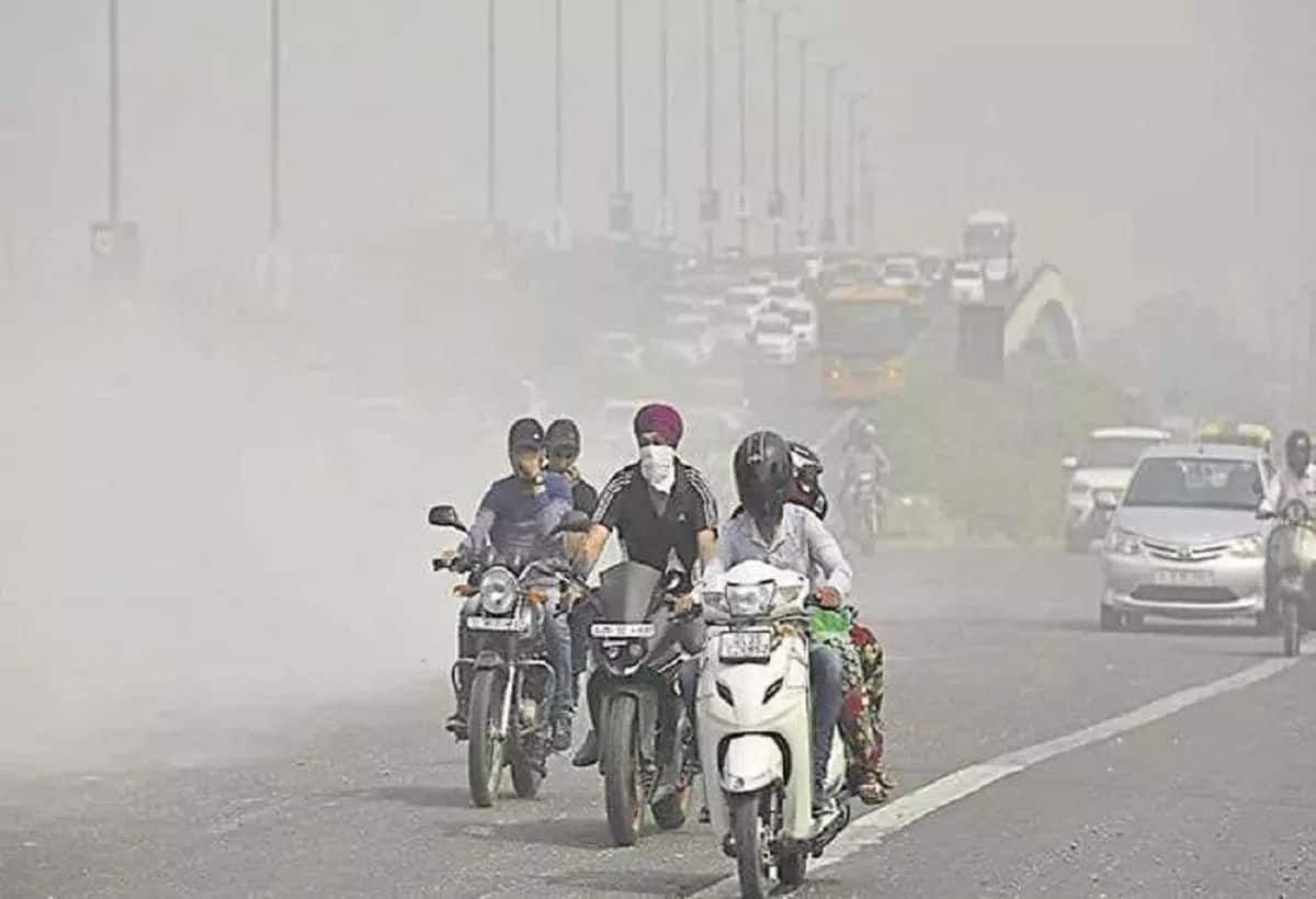 Delhi Pollution: दिल्ली में आज से प्राइमरी स्कूल बंद, CM आतिशी ने किया ऐलान