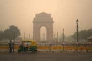 Delhi AQI: तेज हवाओं ने बदला दिल्ली के मौसम का मिजाज, AQI में हुआ फौरी सुधार, AQEWS की चेतावनी- अभी टला नहीं है खतरा! Delhi AQI: तेज हवाओं ने बदला दिल्ली के मौसम का मिजाज, AQI में हुआ फौरी सुधार, AQEWS की चेतावनी- अभी टला नहीं है खतरा!
