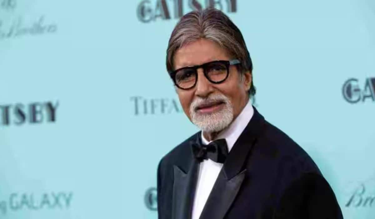 Amitabh Bachchan: अभिषेक-ऐश्वर्या के तलाक की अफवाहों पर बिग बी ने दिया अपना रिएक्शन, इशारों-इशारों में कही बड़ी बात Amitabh Bachchan: अभिषेक-ऐश्वर्या के तलाक की अफवाहों पर बिग बी ने दिया अपना रिएक्शन, इशारों-इशारों में कही बड़ी बात