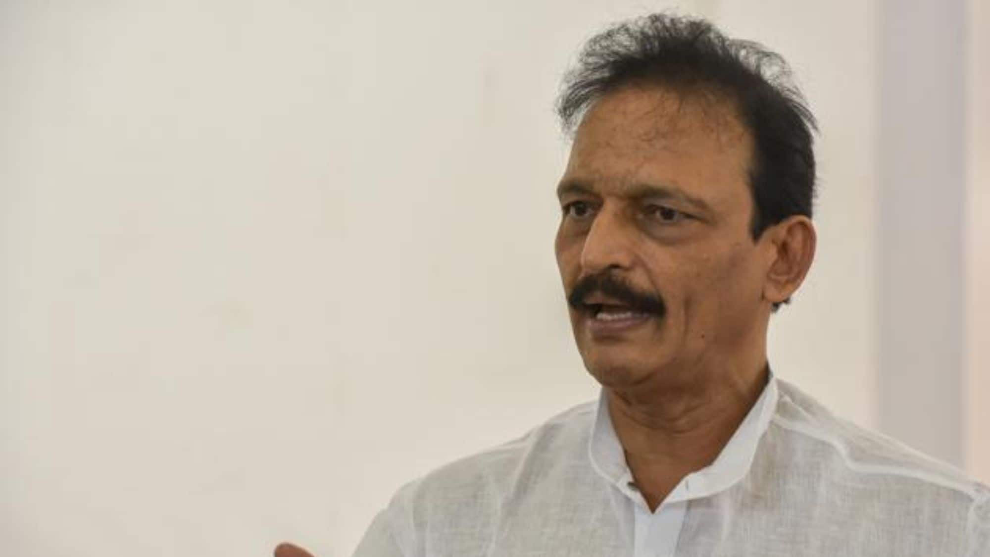'चुनाव आयोग PM मोदी के कुत्ते की तरह काम करता है' महाराष्ट्र चुनाव में हार पर बिगड़े कांग्रेस MLC के बोल