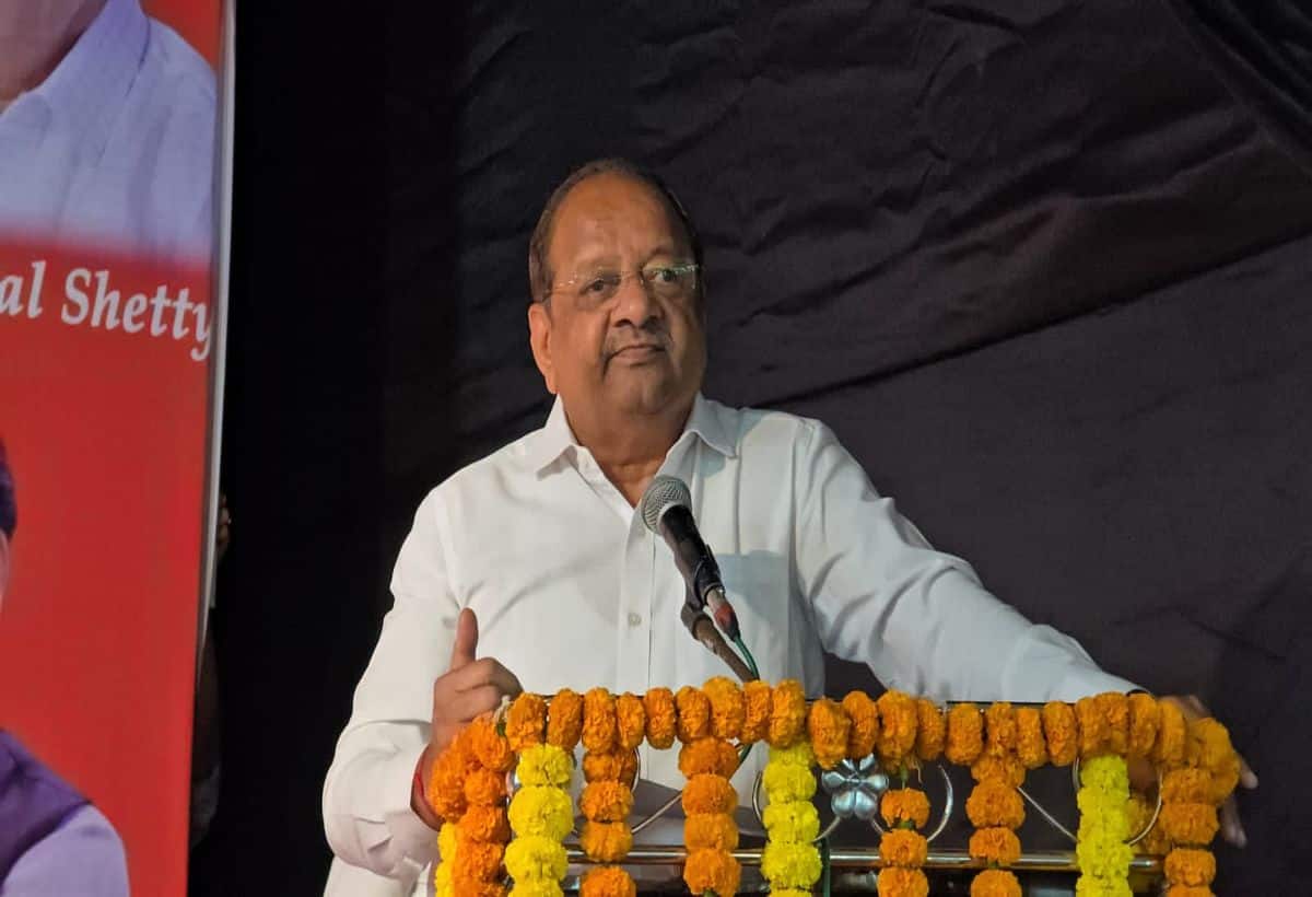 Maharashtra Chunav 2024: बीजेपी को बड़ी राहत, निर्दलीय उम्मीदवार गोपाल शेट्टी ने बोरीवली से वापस लिया नामांकन