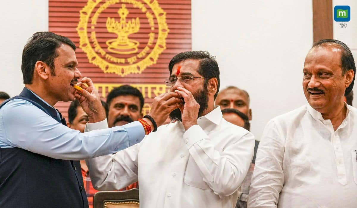 महाराष्ट्र में सीएम पद पर सहमती, अब मंत्रालय पर सस्पेंस, जानिए किसके हिस्से में जाएगा कौन सा मंत्रालय महाराष्ट्र में सीएम पद पर सहमती, अब मंत्रालय पर सस्पेंस, जानिए किसके हिस्से में जाएगा कौन सा मंत्रालय