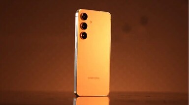 Samsung Galaxy S24 5G: स्मार्टफोन निर्माता कंपनी Sumsung ने कुछ समय पहले ही Samsung Galaxy S24 5G को भारतीय मार्केट में लॉन्च किया था। अब इस फोन पर जबरदस्त डिस्काउंट दिया जा रहा है। (IMAGE SOURCE: GOOGLE)