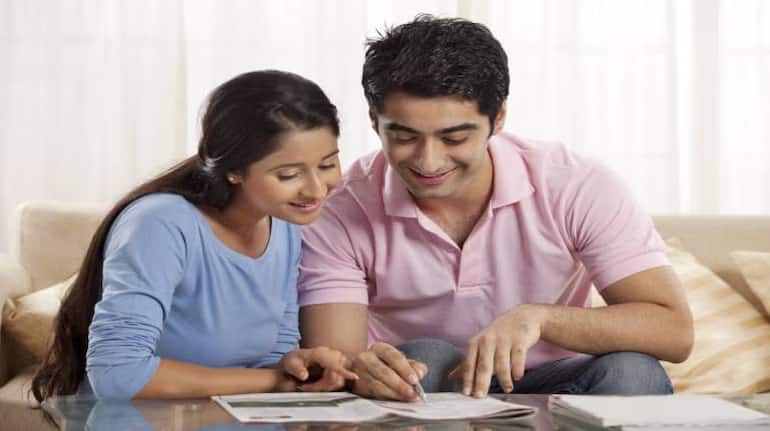 How Couples Can Manage Money Together for a Strong Financial Future
