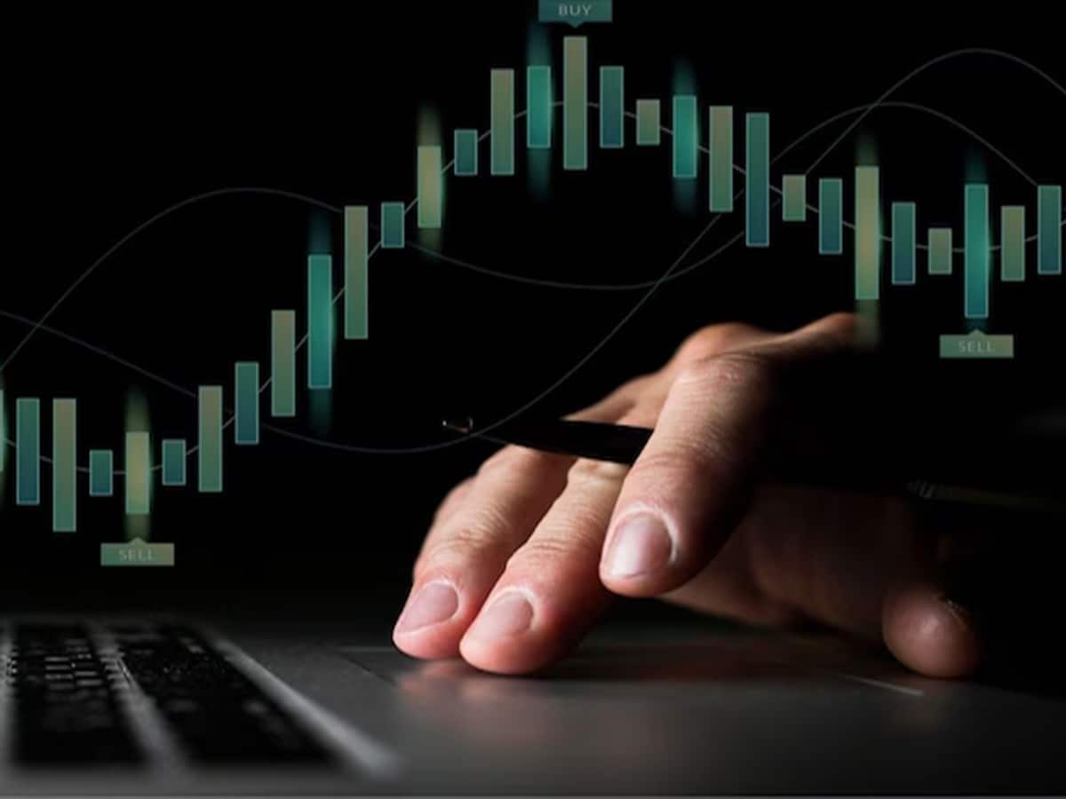 Stock Radar: FIIs की वापसी पर मार्केट में होगा धमाल? इंट्रा-डे में इन शेयरों से बनेगा तगड़ा पैसा