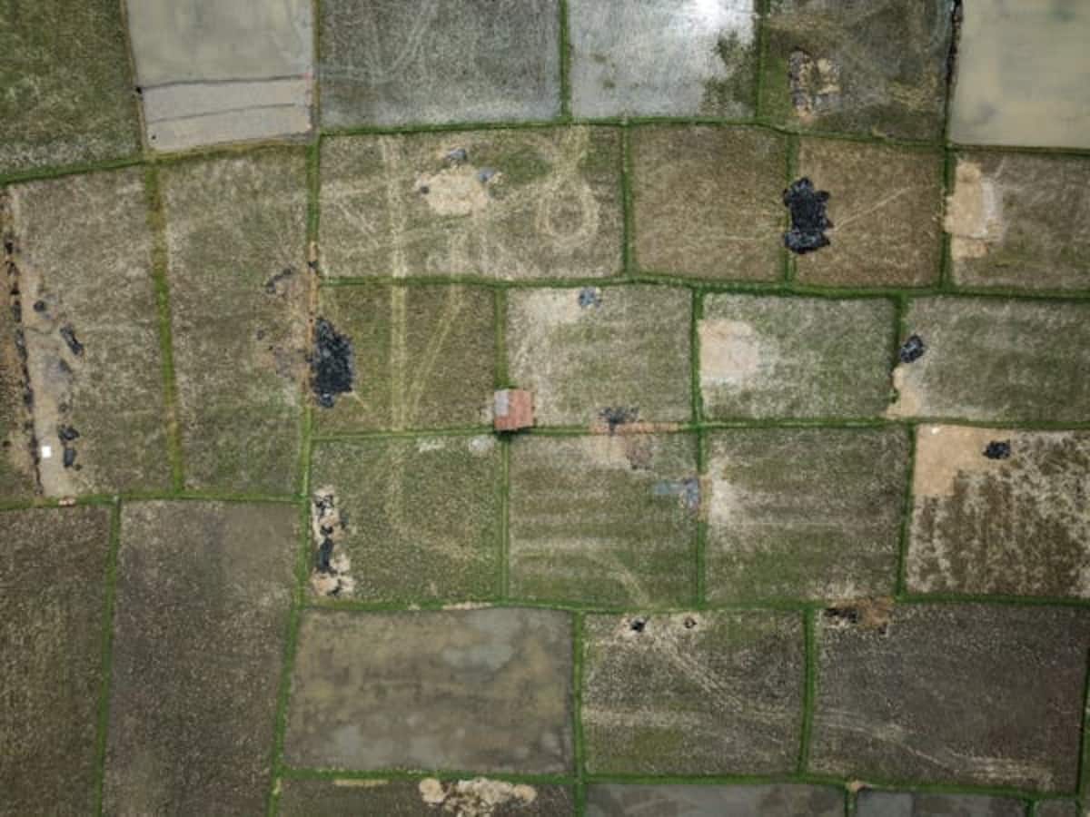 YEIDA Plot Scheme Diwali 2024: नोएडा एयरपोर्ट के पास फिर कट रहे प्लॉट, यह डेडलाइन हुई है फिक्स YEIDA Plot Scheme Diwali 2024: नोएडा एयरपोर्ट के पास फिर कट रहे प्लॉट, यह डेडलाइन हुई है फिक्स