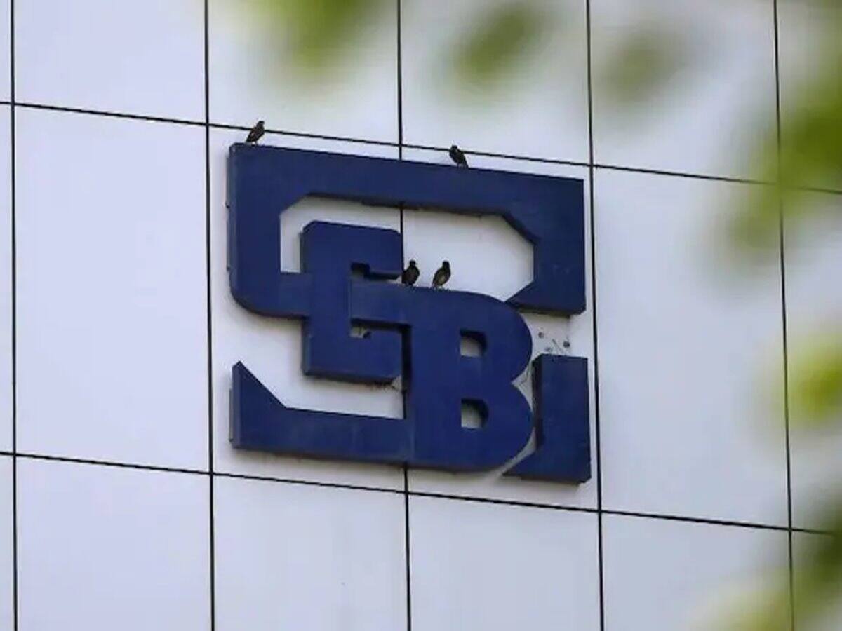 अदाणी समूह एक ​बार फिर SEBI के रडार पर, डिस्क्लोजर नियमों के उल्लंघन के मुद्दे पर कर रहा छानबीन