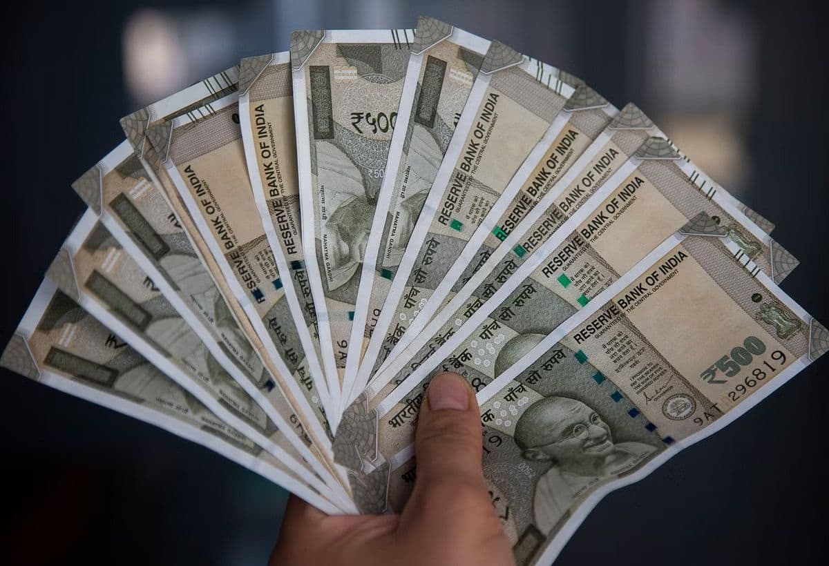 Business Idea: सिर्फ एक छोटा सा ऑफिस खोले, हर महीने होगी करोड़ों में कमाई