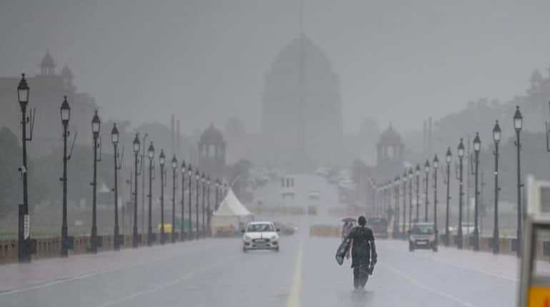 New Year 2025: दिल्ली से यूपी तक शीतलहर का कहर, जानें कैसा होगा नया साल का पहला दिन