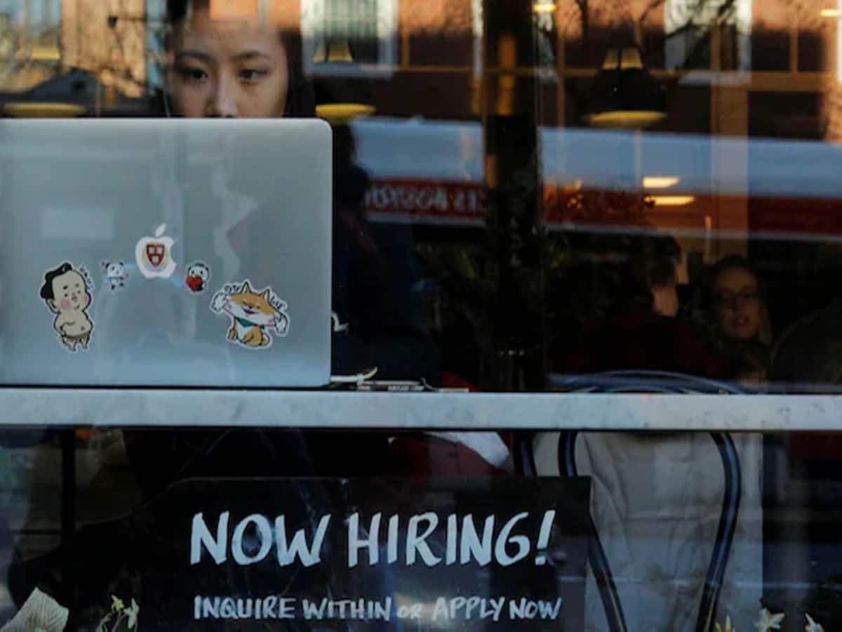 US Jobs Data: नवंबर में नौकरियों की बारिश, अमेरिका में लौटे अच्छे दिन