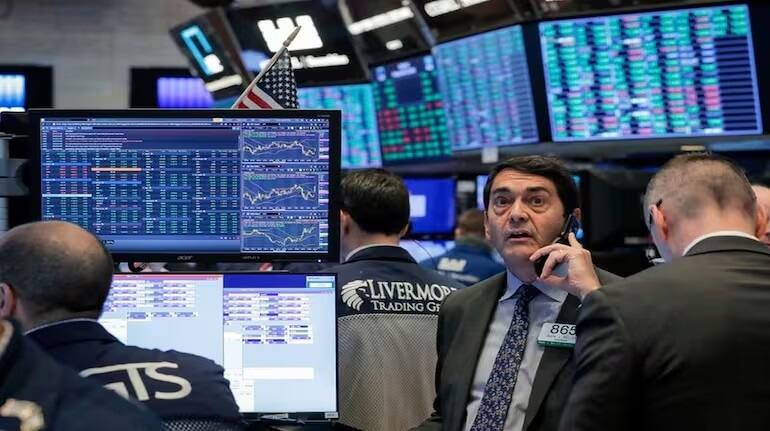 Dow Jones में 2018 के बाद सबसे लंबी गिरावट जबकि नैस्डेक रिकॉर्ड हाई पर, इंडियन मार्केट्स के लिए क्या है इसका मतलब? Dow Jones में 2018 के बाद सबसे लंबी गिरावट जबकि नैस्डेक रिकॉर्ड हाई पर, इंडियन मार्केट्स के लिए क्या है इसका मतलब?