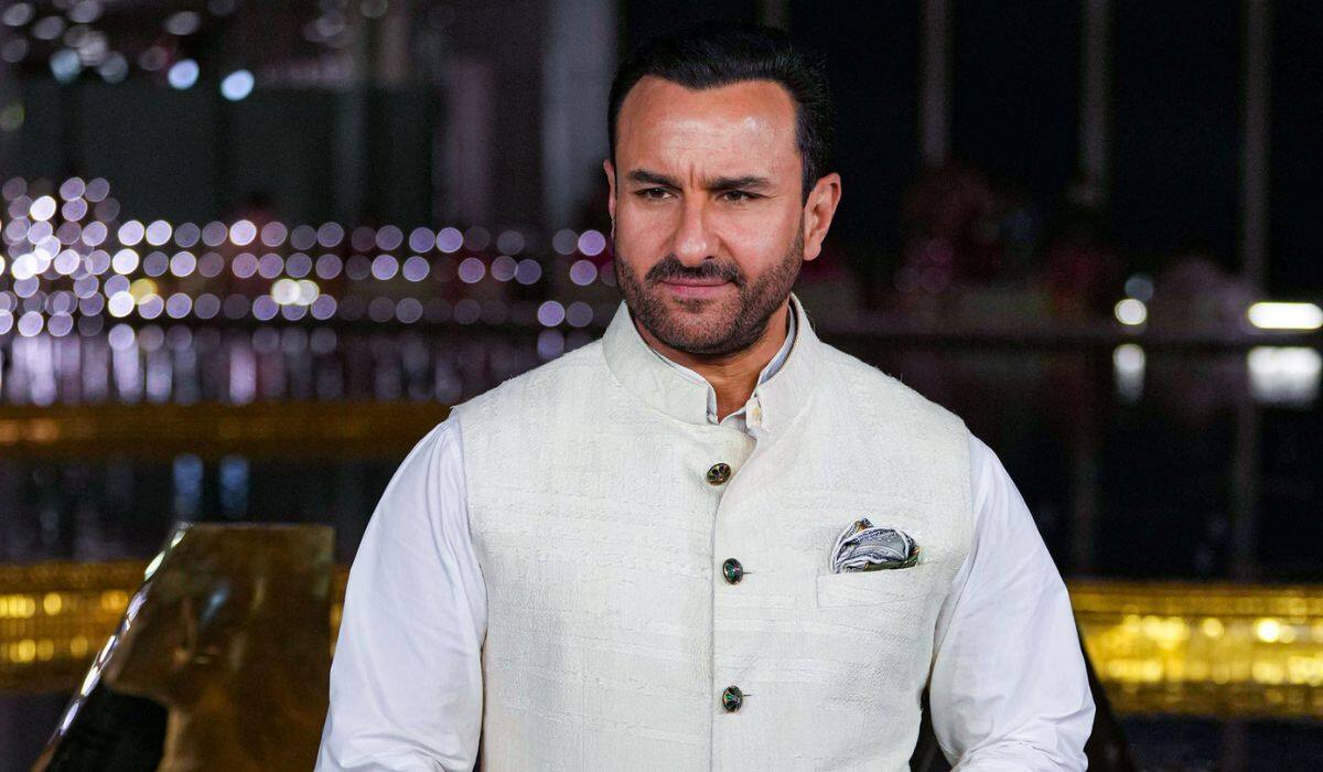 Saif Ali Khan Net Worth: सैफ अली खान के पास है अरबों की संपत्ति, जिस घर में चोरी करने घुसा था शख्स उसकी इतनी है कीमत Saif Ali Khan Net Worth: सैफ अली खान के पास है अरबों की संपत्ति, जिस घर में चोरी करने घुसा था शख्स उसकी इतनी है कीमत