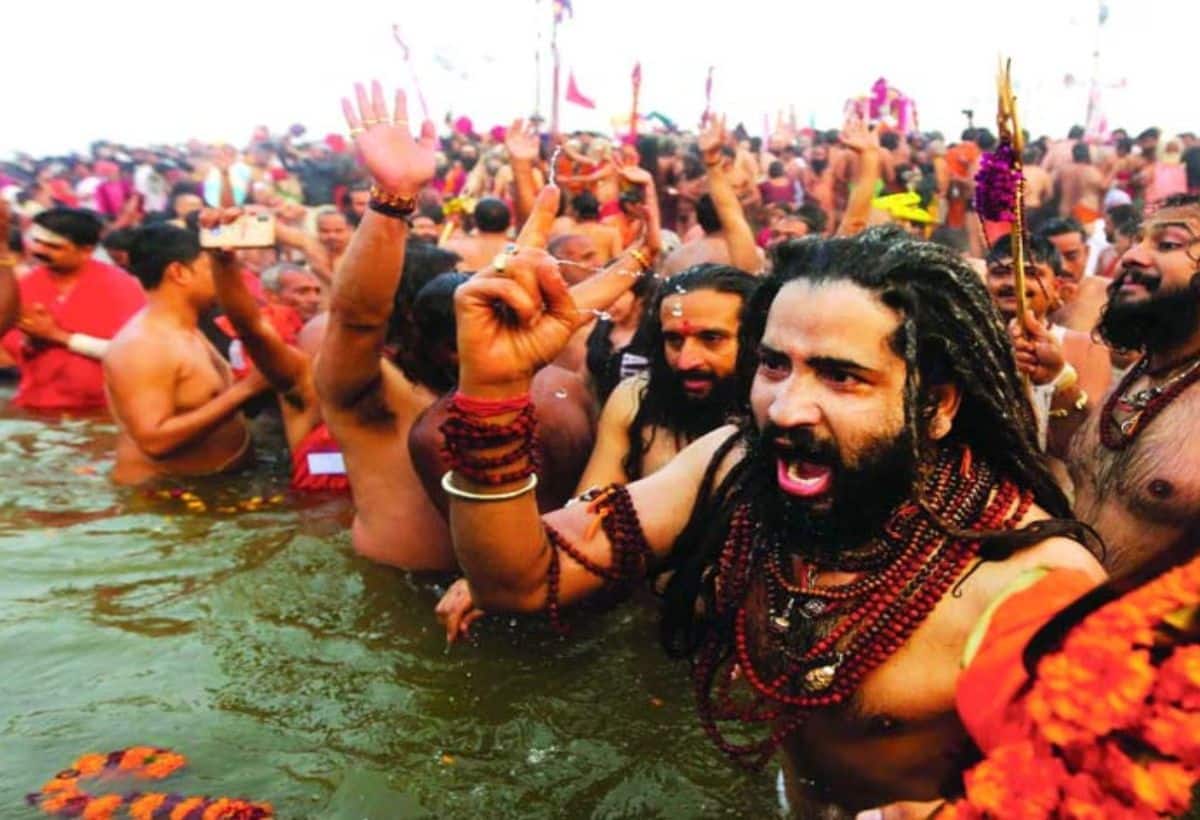 Mahakumbh 2025: अब तीसरा अमृत स्नान कब होगा? जानें स्नान का शुभ मुहूर्त और नियम