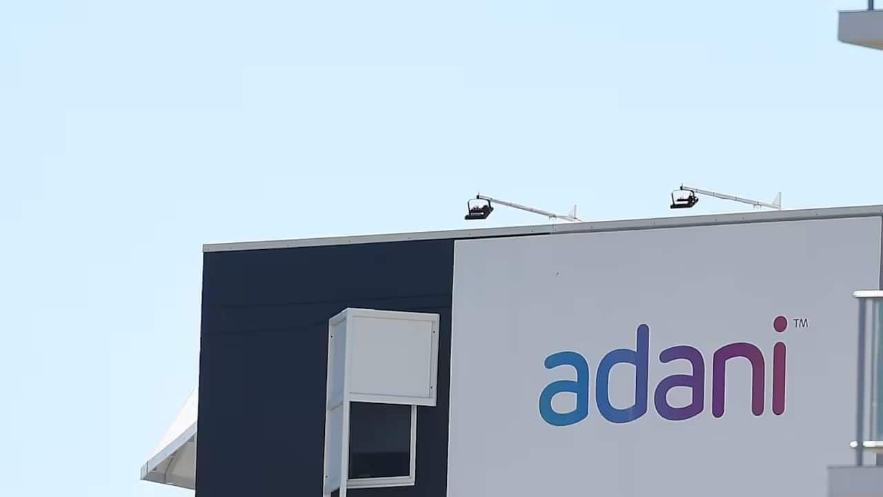 Adani Ports Results: तिमाही नतीजों के बाद क्यों 7% गिरा अदाणी पोर्ट्स का शेयर?