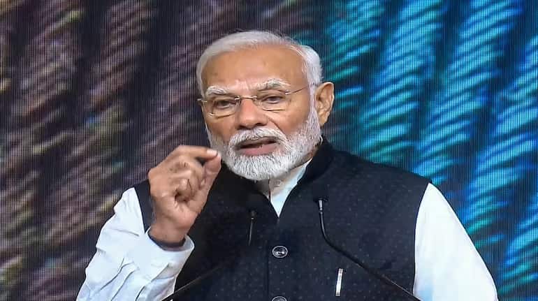 Budget 2025: अब तो पीएम नरेंद्र मोदी ने भी संकेत दे दिया, मिडिल क्लास के लिए होंगे बड़े ऐलान