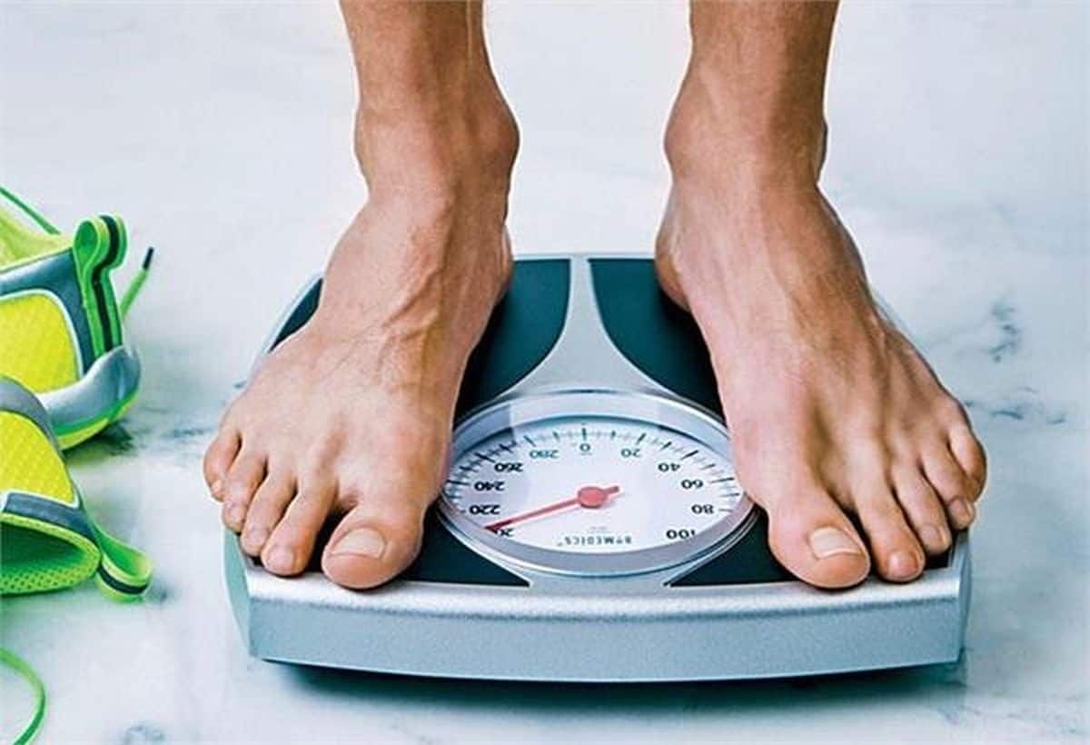 Age Weight Chart: उम्र और हाइट के हिसाब कितना होना चाहिए वजन, यहां जानिए सही बॉडी वेट लिस्ट