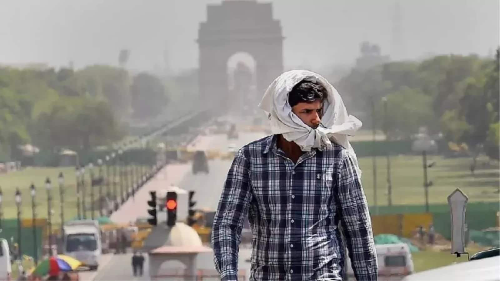 Weather Update: दिल्ली में बढ़ रही गर्मी, तापमान ने पकड़ी रफ्तार, मौसम विभाग का अलर्ट जारी