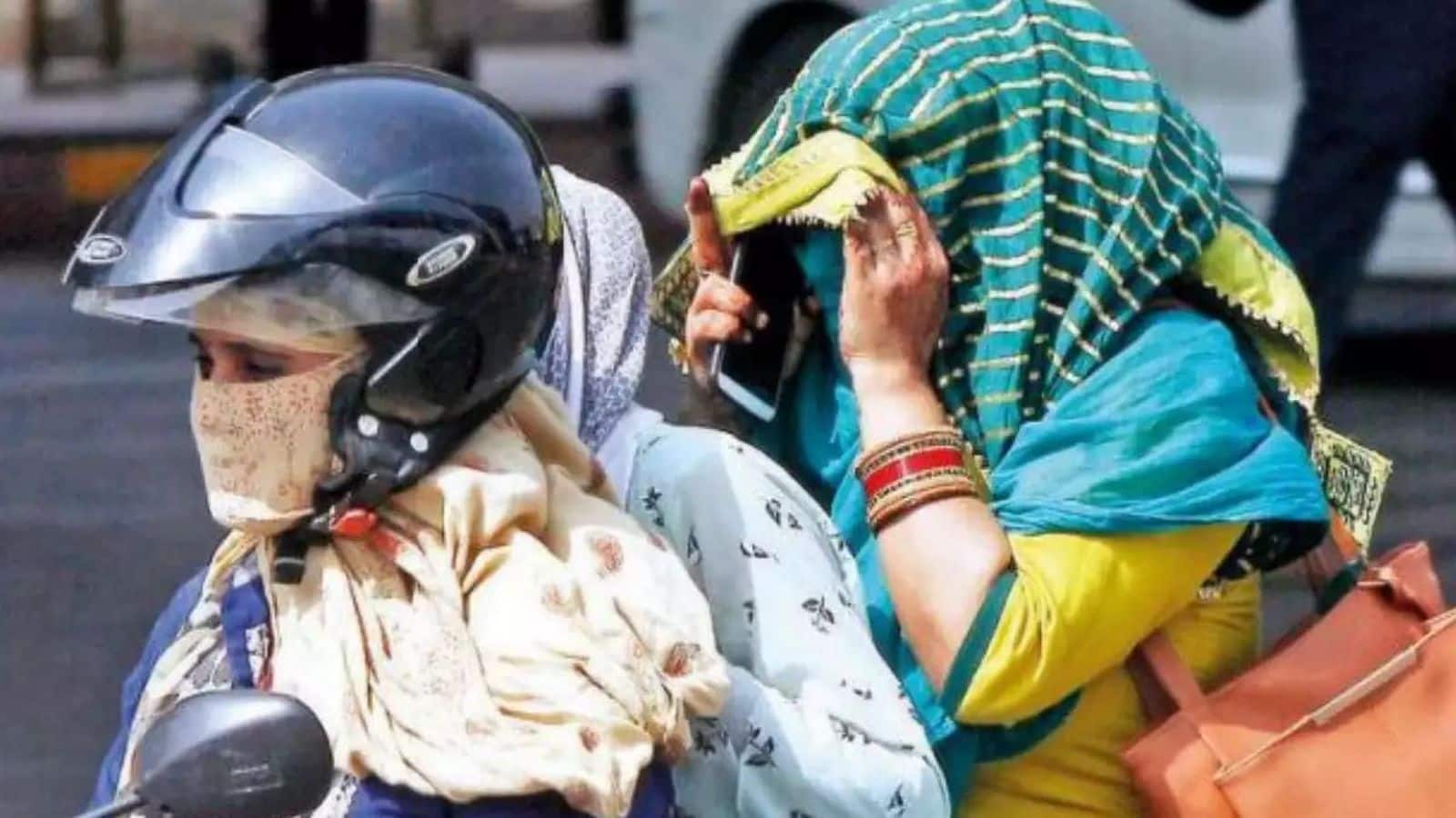 Weather Updates: दिल्ली में आसमान से बरसेंगे आग के गोले, पंजाब-बिहार समेत कई राज्यों में आंधी और बारिश की आशंका