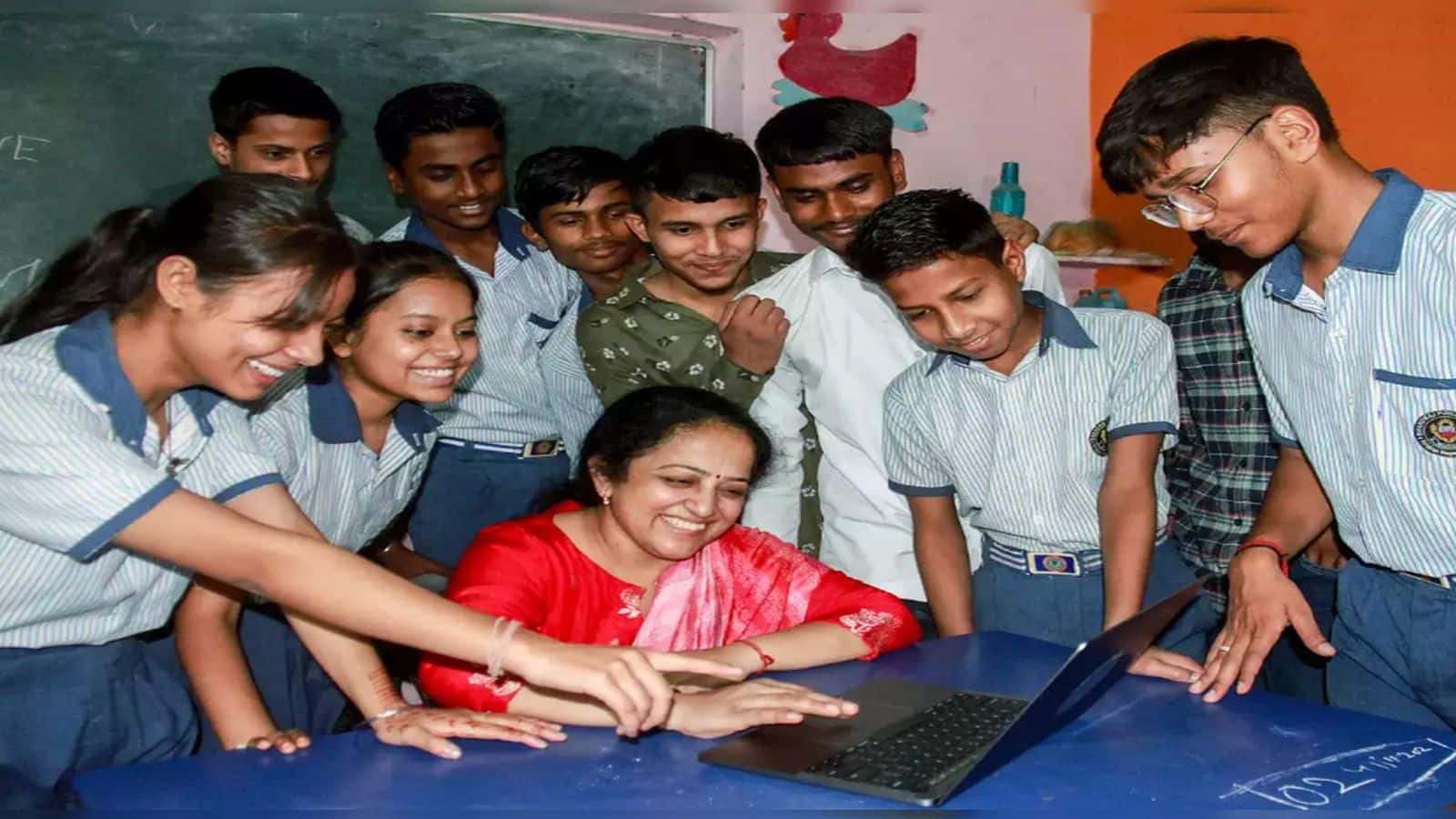 Goa HSSC 12th Result 2025: गोवा बोर्ड 12वीं का रिजल्ट जारी, ऐसे डाउनलोड करें मार्कशीट, यहां देखें टॉपर्स की लिस्ट Goa HSSC 12th Result 2025: गोवा बोर्ड 12वीं का रिजल्ट जारी, ऐसे डाउनलोड करें मार्कशीट, यहां देखें टॉपर्स की लिस्ट